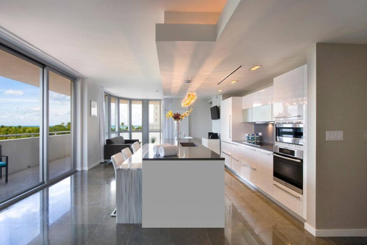 Luxury Boutique Suite Collins Ave Miami Beach Exterior photo